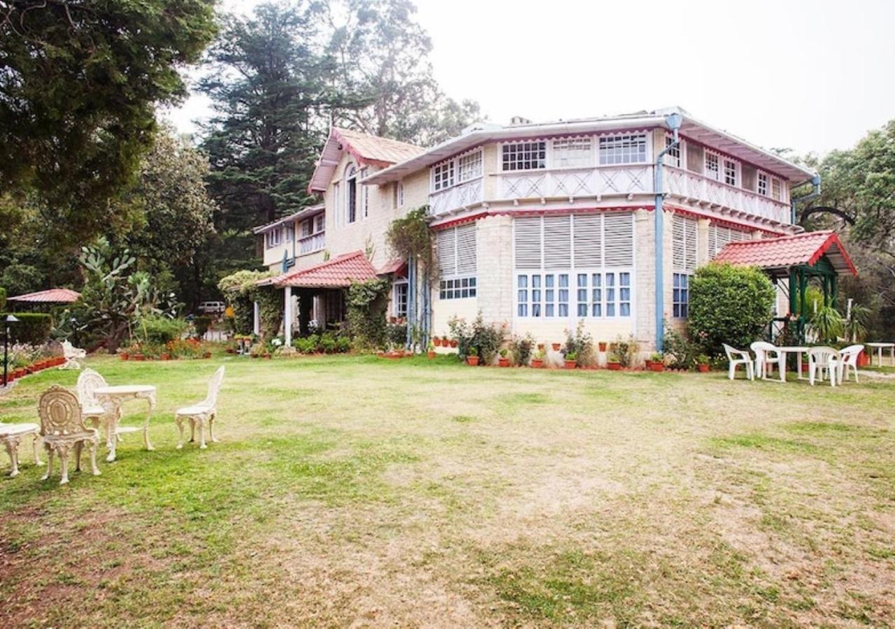Chevron Rosemount Hotel Ranikhet Bagian luar foto